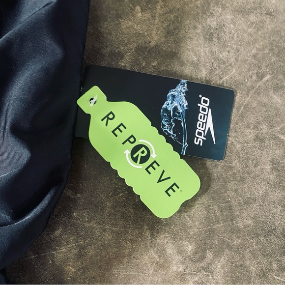 Solid Super Proback Onepiece - ProLT - Picture 4 of 9